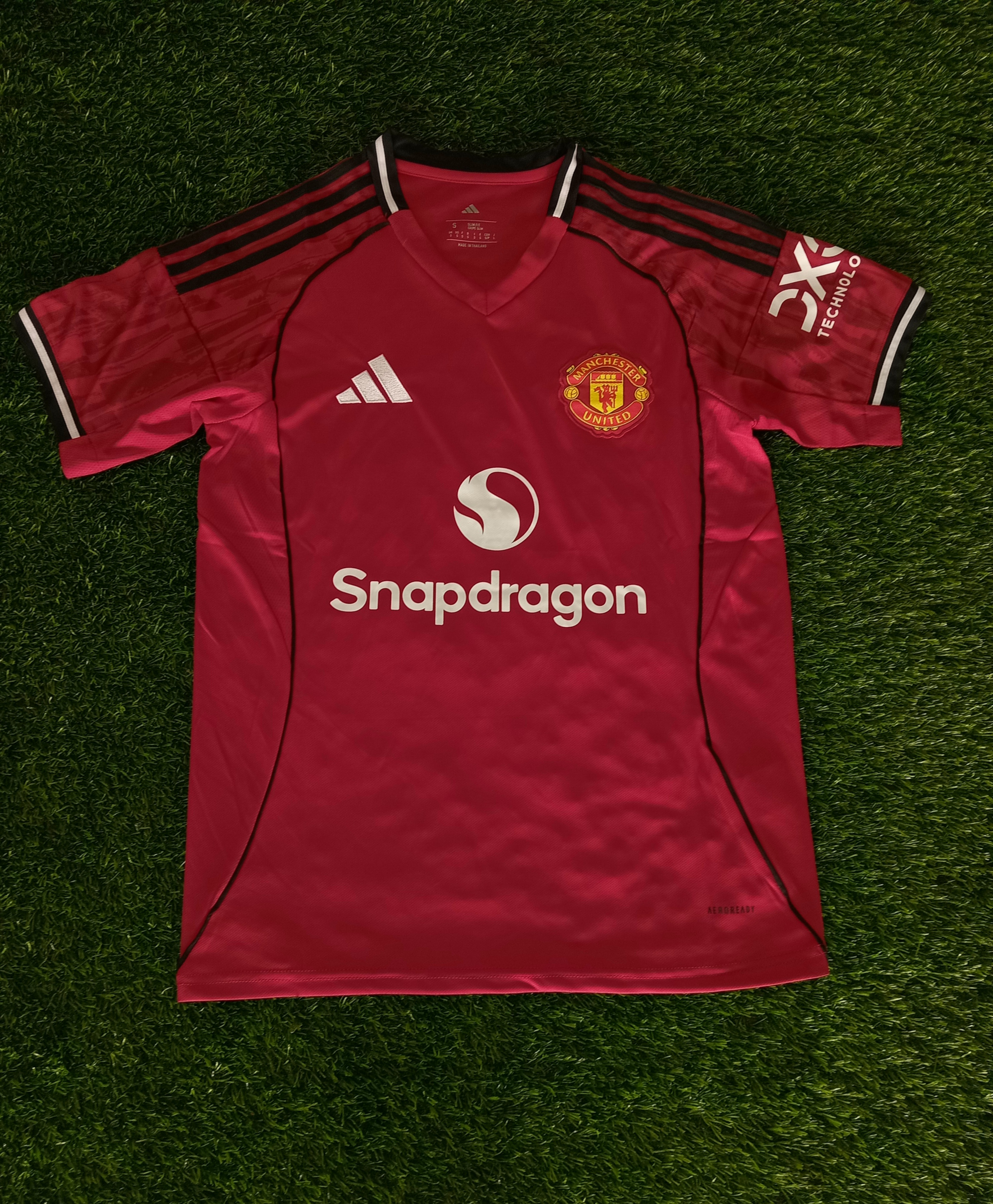 New Season 25/26 Manchester United Home Kit - Fan Version Jersey Lounge Kenya