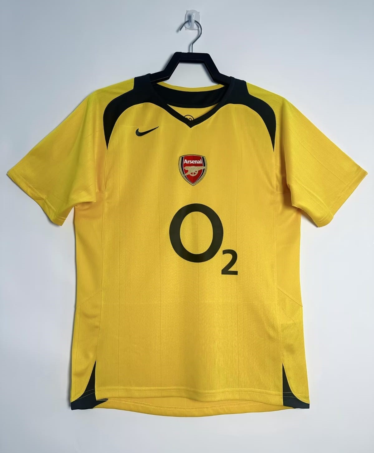 Arsenal Away 05/06 Vintage Jersey 2