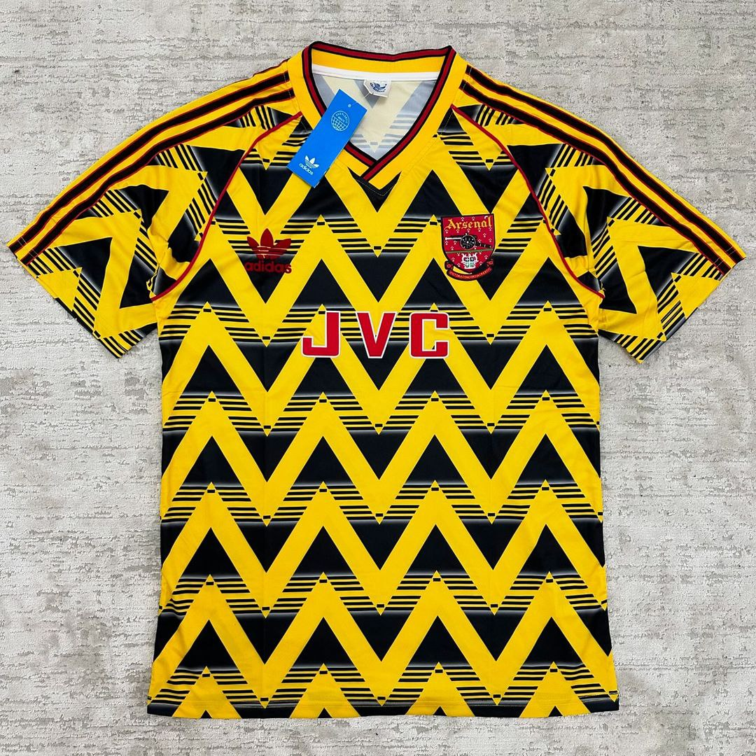 Arsenal Away "Bruised Banana" Vintage Jersey